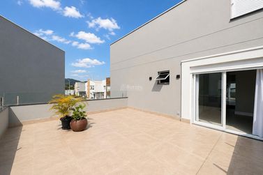 Casa &agrave; venda - 230m&sup2; - Barra