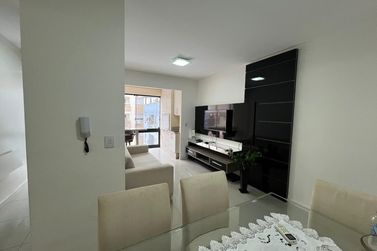 Apartamento para alugar - Meia Praia