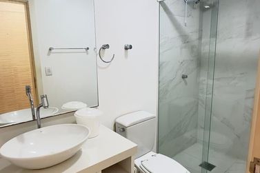 Apartamento para alugar - Meia Praia
