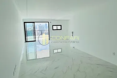 Apartamento &agrave; venda - 185m&sup2; - Meia Praia