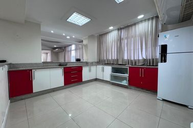 Apartamento &agrave; venda - 74m&sup2; - Centro