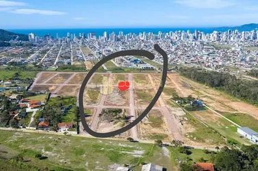 Terreno &agrave; venda - 200m&sup2; - Sert&atilde;o do trombudo