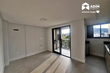 Apartamento para alugar - 64m&sup2; - Centro