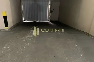 Apartamento &agrave; venda - 144m&sup2; - Meia Praia