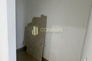 Sala Comercial &agrave; venda - 160m&sup2; - Meia Praia