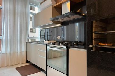 Apartamento &agrave; venda - 143m&sup2; - Centro