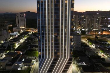 Apartamento &agrave; venda - Meia Praia