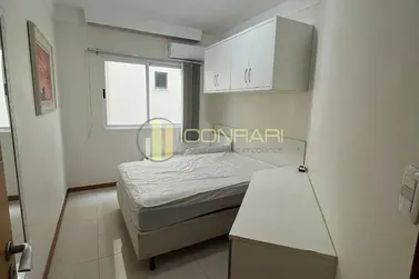 Apartamento para alugar - 106m&sup2; - MEIA PRAIA