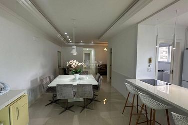 Apartamento &agrave; venda - Meia Praia