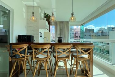 Apartamento &agrave; venda - 171m&sup2; - Meia Praia