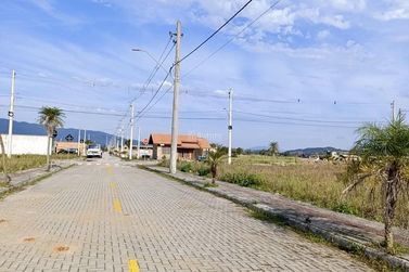 Terreno &agrave; venda - 205m&sup2; - 