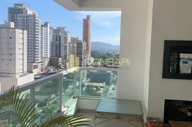 Apartamento para alugar - 150m&sup2; - Meia Praia