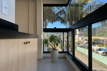 Apartamento &agrave; venda - 81m&sup2; - Pereque