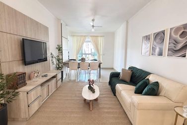 Apartamento &agrave; venda - 213m&sup2; - Meia Praia