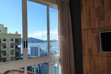 Apartamento &agrave; venda - Meia Praia