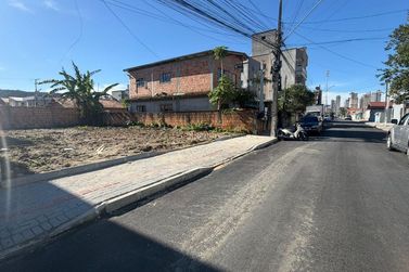 Terreno &agrave; venda - 272m&sup2; - Morretes