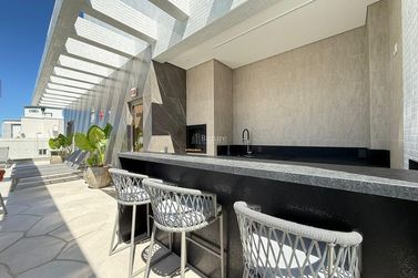 Apartamento &agrave; venda - 105m&sup2; - Centro