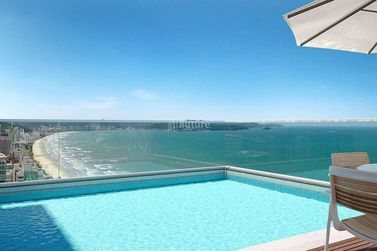 Apartamento &agrave; venda - 180m&sup2; - Meia Praia