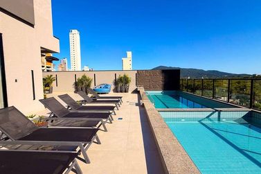 Apartamento &agrave; venda - Meia Praia