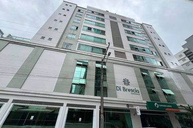 Apartamento &agrave; venda - Meia Praia