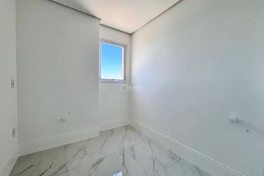 Apartamento &agrave; venda - 190m&sup2; - Centro