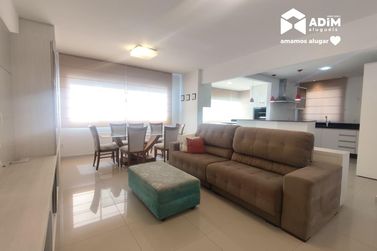Apartamento para alugar - 112m&sup2; - Centro