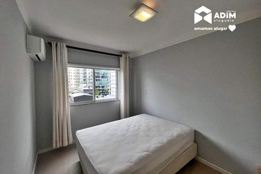 Apartamento para alugar - 65m&sup2; - Praia Brava de Itaja&iacute;