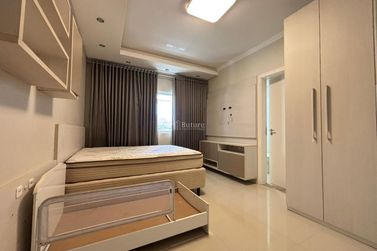 Apartamento &agrave; venda - 173m&sup2; - Centro