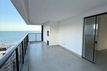 Apartamento &agrave; venda - Meia Praia