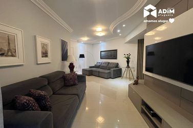 Apartamento para alugar - 126m&sup2; - Centro