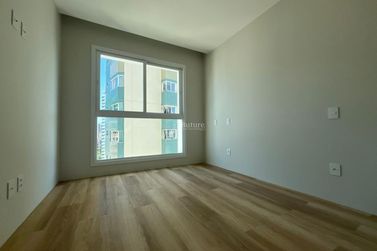 Apartamento &agrave; venda - 150m&sup2; - Pioneiros