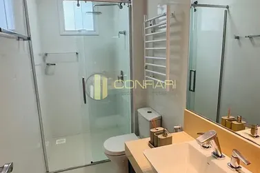 Apartamento &agrave; venda - 281m&sup2; - Meia Praia