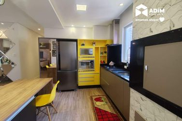 Apartamento para alugar - 131m&sup2; - Centro