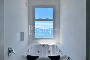 Apartamento &agrave; venda - 143m&sup2; - Canto da Praia