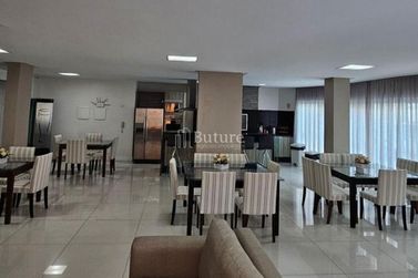 Apartamento &agrave; venda - 177m&sup2; - Centro