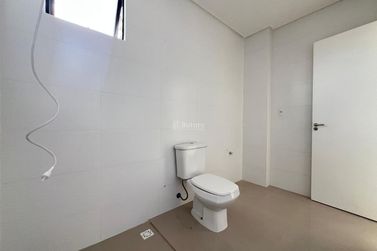 Apartamento &agrave; venda - 106m&sup2; - Meia Praia
