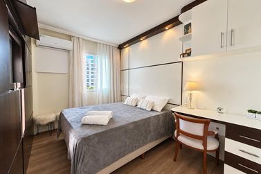 Apartamento &agrave; venda - 120m&sup2; - Barra Sul