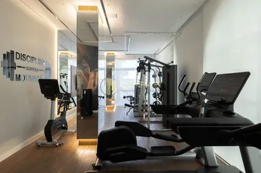 Apartamento &agrave; venda - 148m&sup2; - Meia Praia