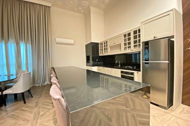 Apartamento &agrave; venda - 217m&sup2; - Meia Praia