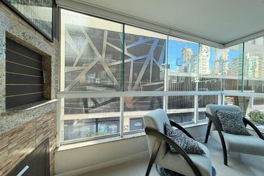 Apartamento &agrave; venda - 85m&sup2; - Meia Praia