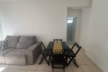 Apartamento para alugar - 55m&sup2; - Centro