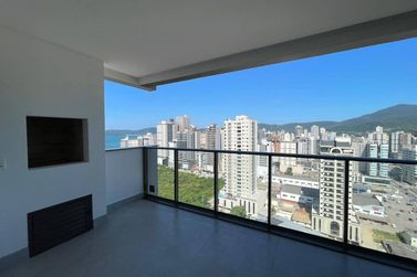 Apartamento &agrave; venda - Meia Praia