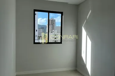 Apartamento &agrave; venda - 68m&sup2; - pereque
