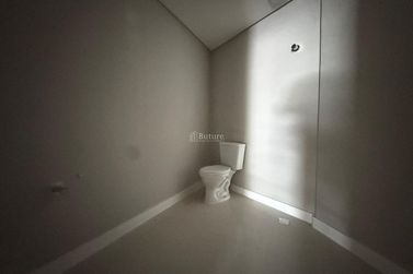 Sala Comercial &agrave; venda - 156m&sup2; - Centro