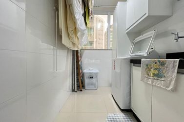 Apartamento &agrave; venda - 150m&sup2; - Meia Praia