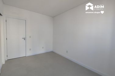 Apartamento para alugar - 115m&sup2; - Centro