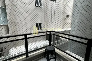 Apartamento para alugar - 103m&sup2; - Meia Praia