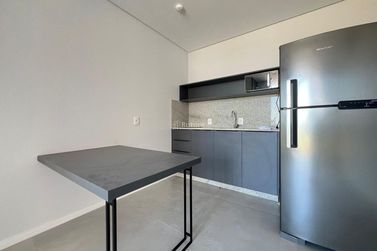 Loft &agrave; venda - 40m&sup2; - Meia Praia
