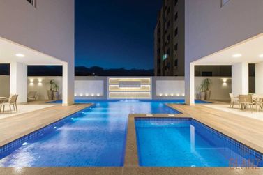 Apartamento &agrave; venda - 128m&sup2; - Meia Praia