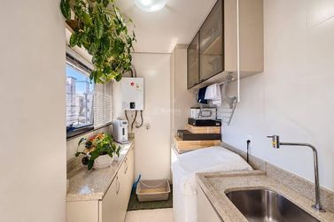 Apartamento &agrave; venda - Meia Praia